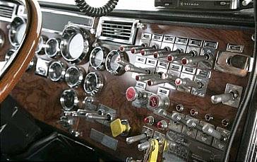 Peterbilt semi truck radio & harness Peterbilt semi truck radio & harness